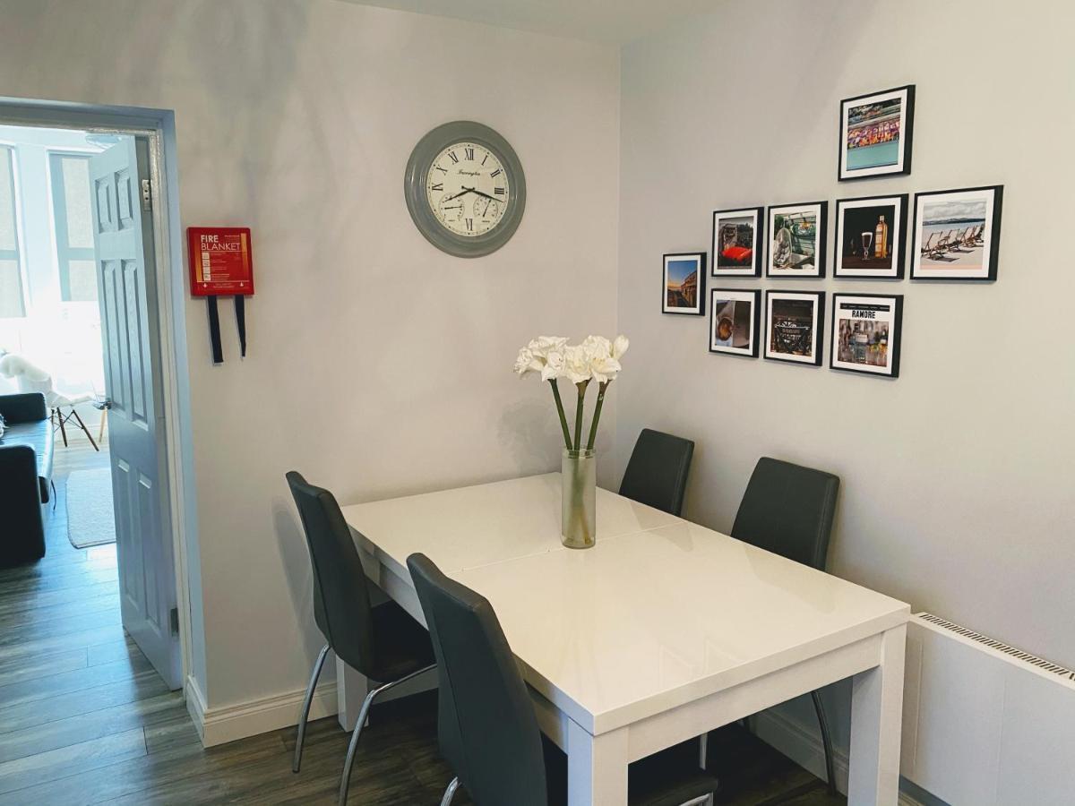 Port Pour Deux Apartment พอร์ตรัช ภายนอก รูปภาพ