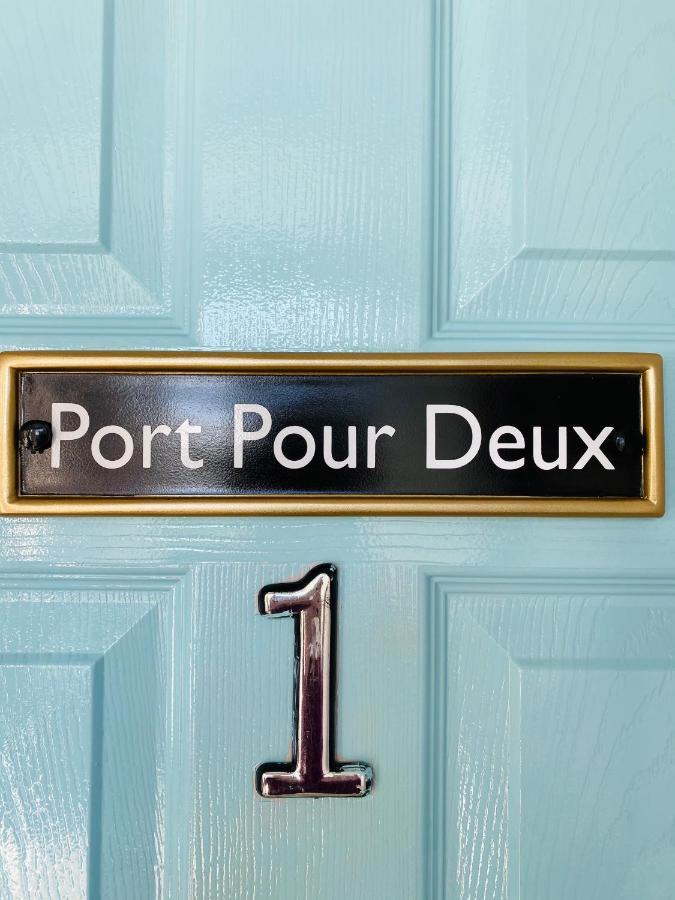 Port Pour Deux Apartment พอร์ตรัช ภายนอก รูปภาพ